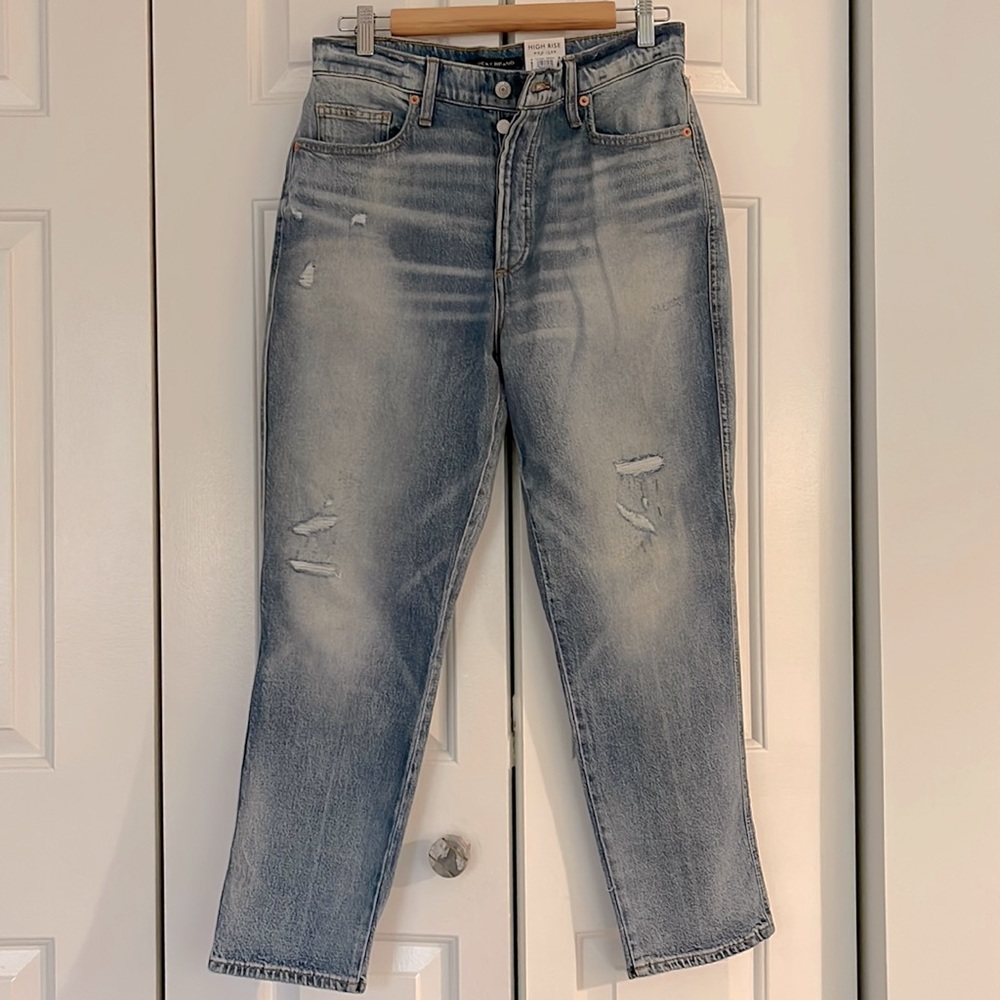Brand new Lucky Brand mom jeans!